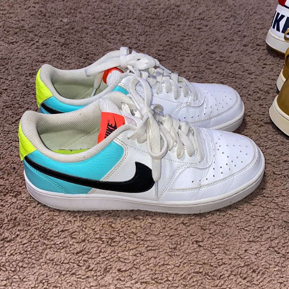 Nike